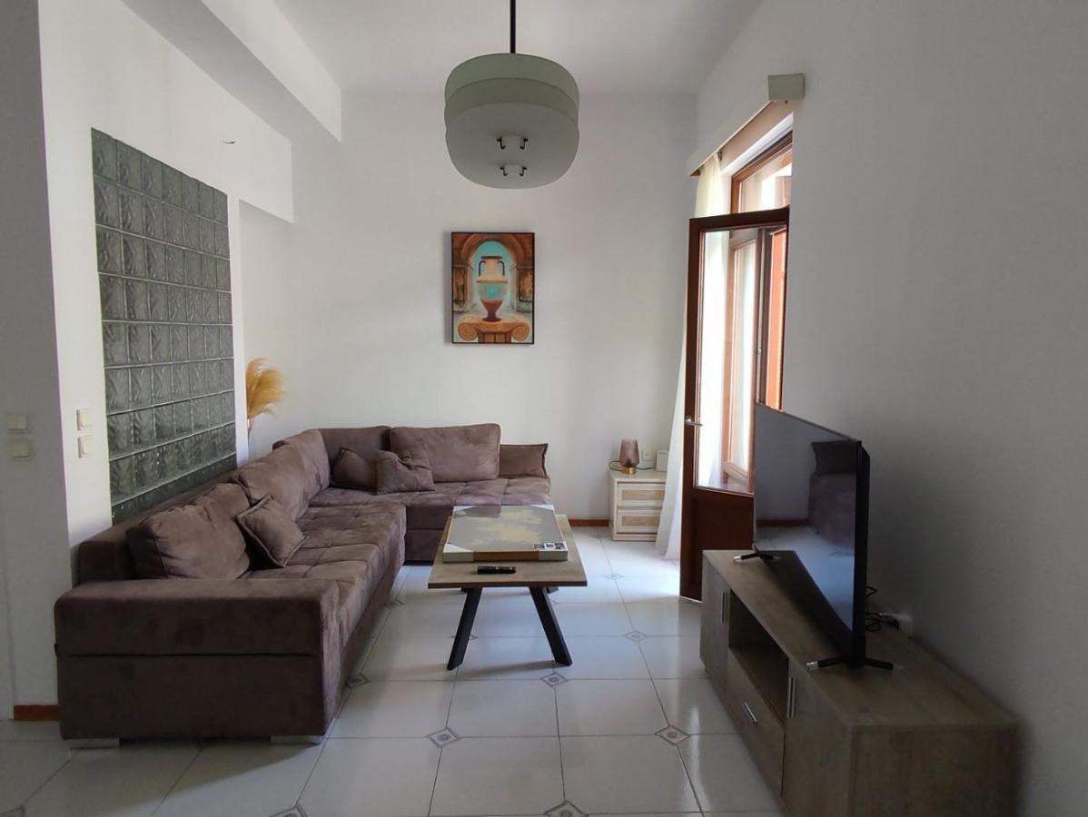 Dr. J. Spon Apartment Nafpaktos Ngoại thất bức ảnh